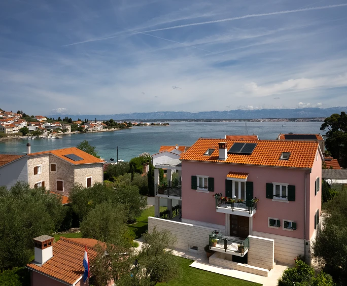 Kuca Preko by Atrij Architects