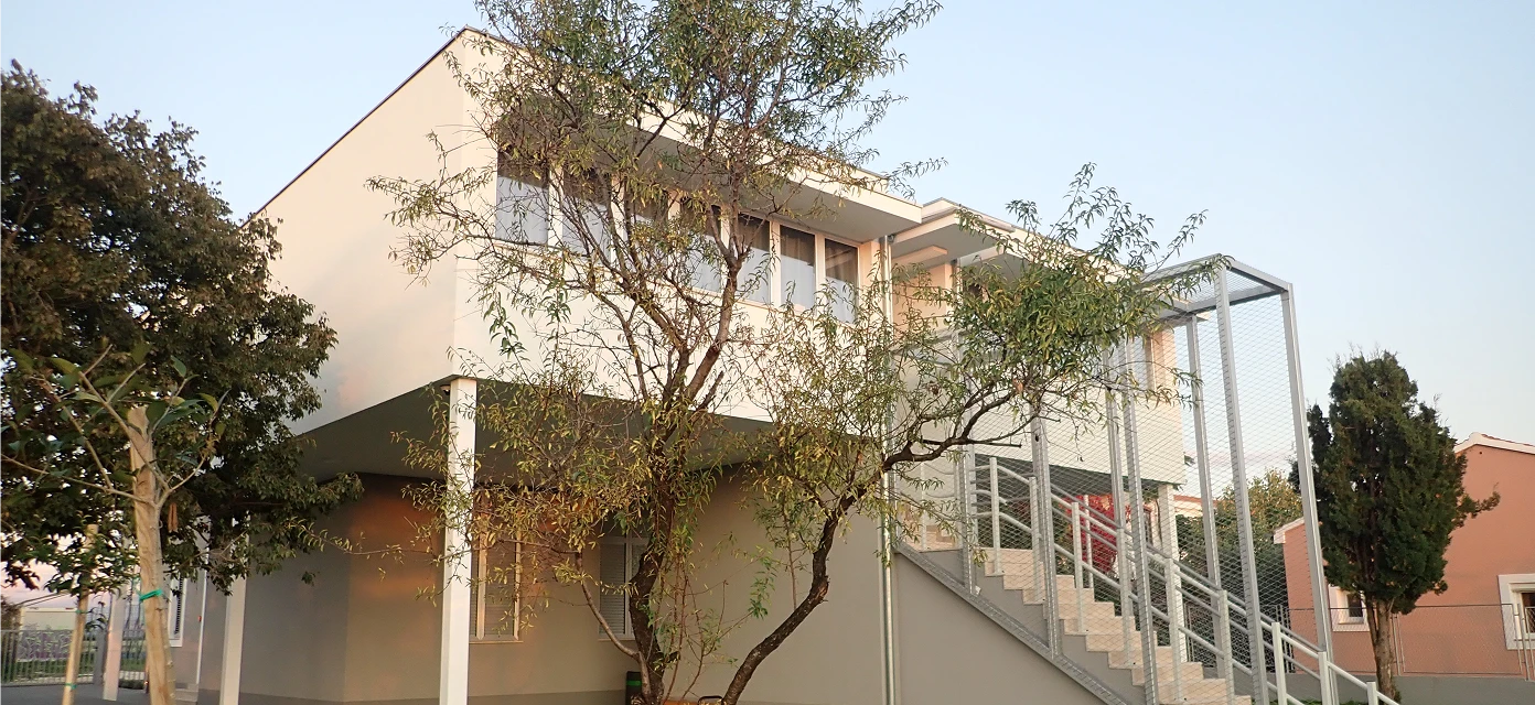 School Dračevac by Atrij Architects