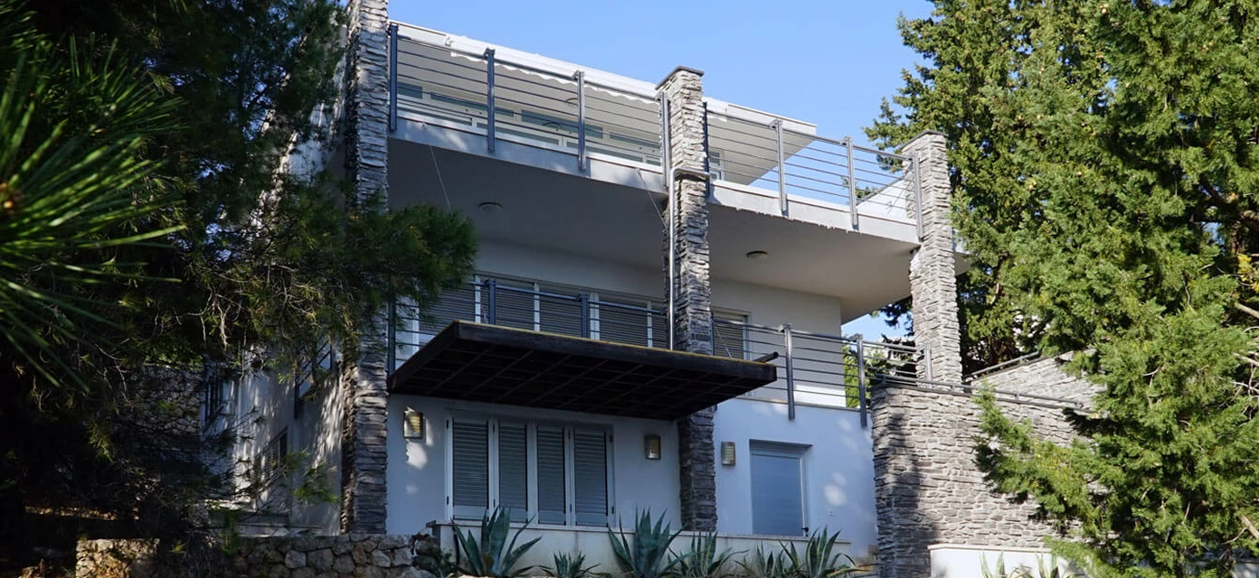 Villa in Starigrad Paklenica by Atrij Architects